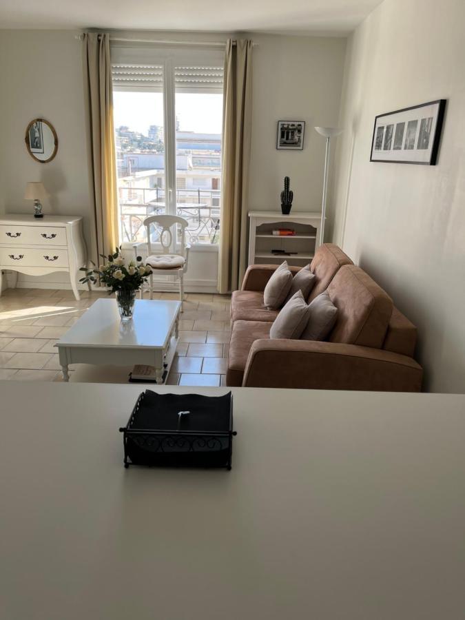 Cannes, Croisette, Palais Miramar Kültér fotó